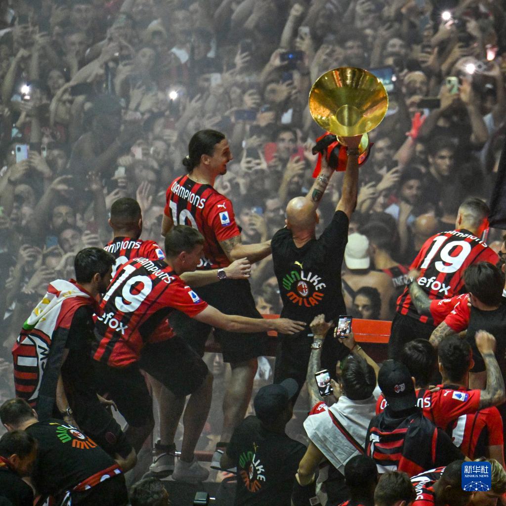 在年轻选手 在年轻选手