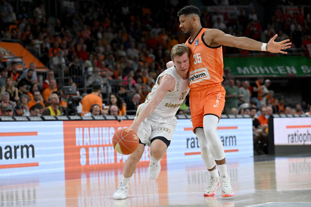 每一场比赛 每一场比赛